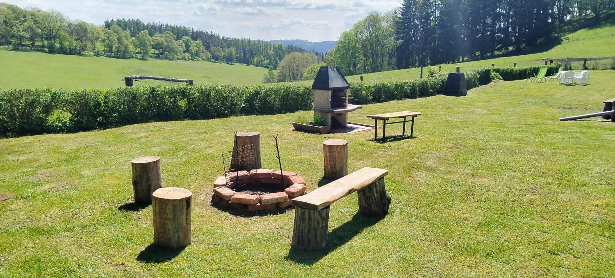 Apartmany U Becova Nad Teplou Bečov nad Teplou Extérieur photo
